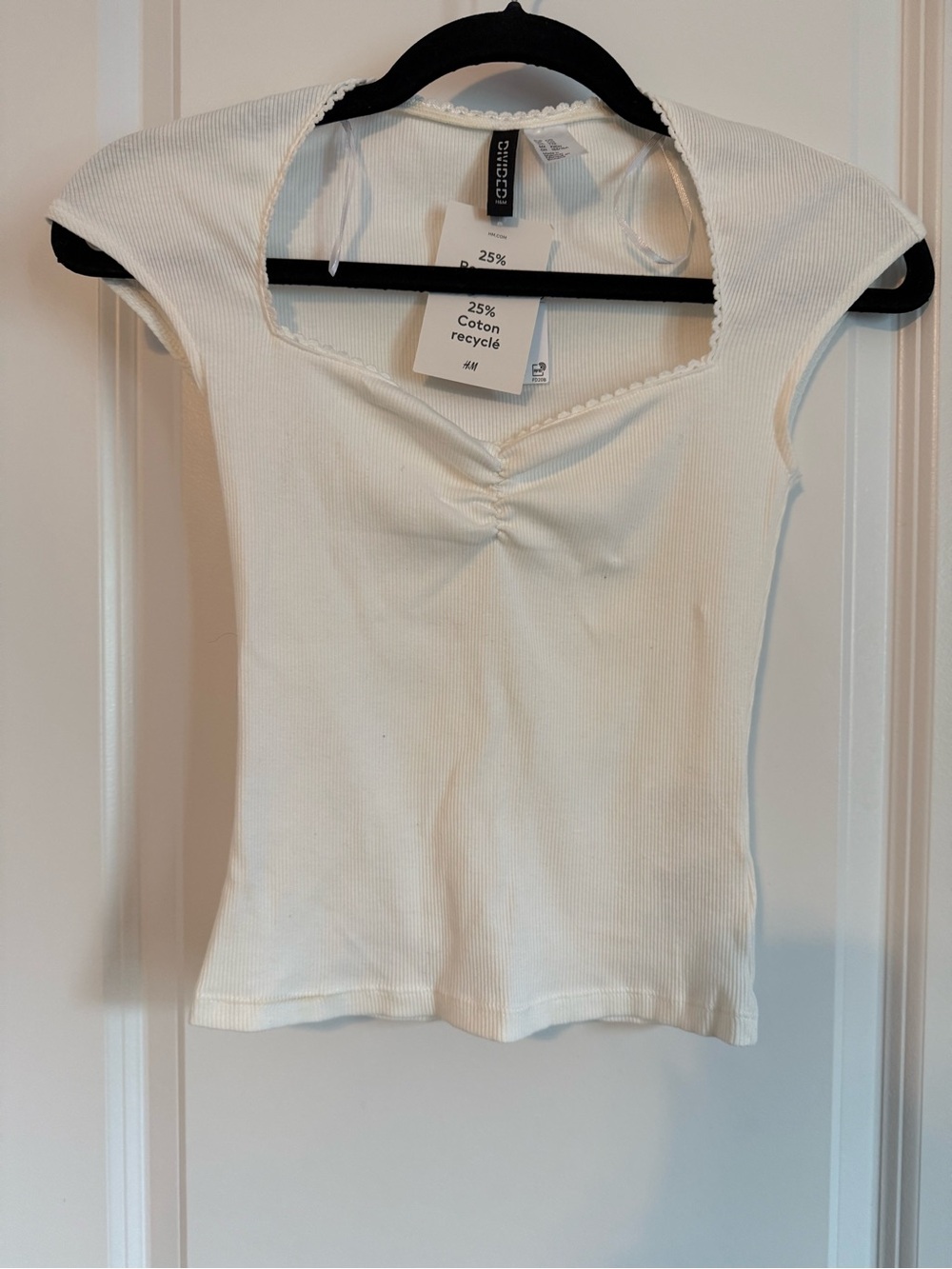 NWT WOMENS H&M DIVIDED RINNED WHITE CAP SLEEVE TOP SIZE XXS